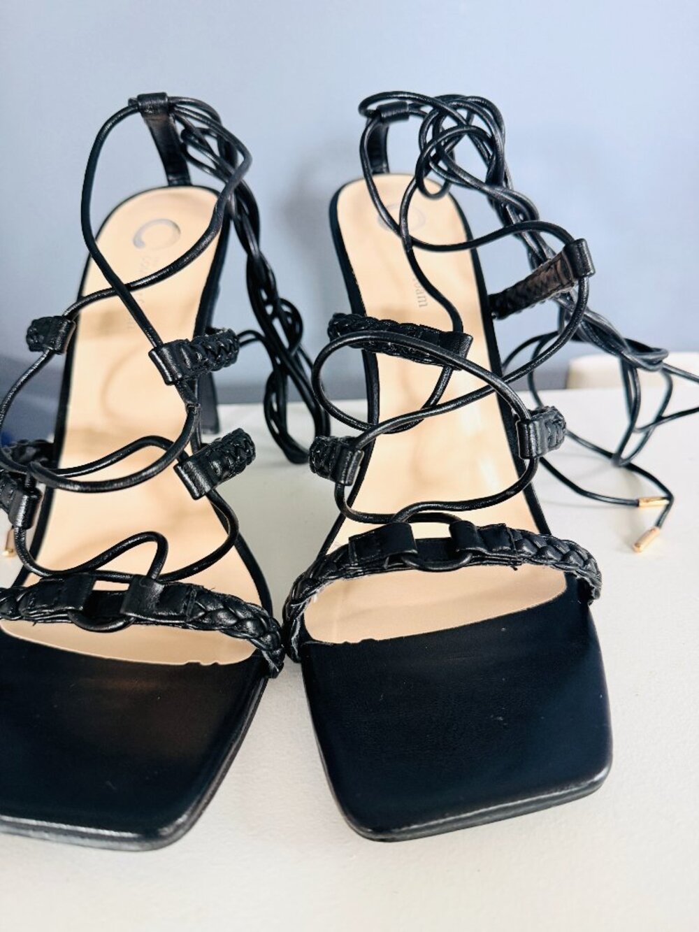 Black leather heels from Too cool for fur for women. Very good condition.